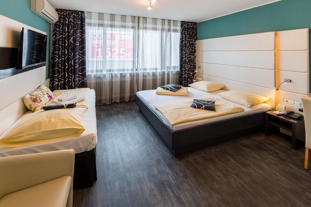 เบสต์ เวสเทิร์น โฮเทล วูร์ซบวร์ค-ใต้ Hotel เวิร์ซบวร์ก ภายนอก รูปภาพ