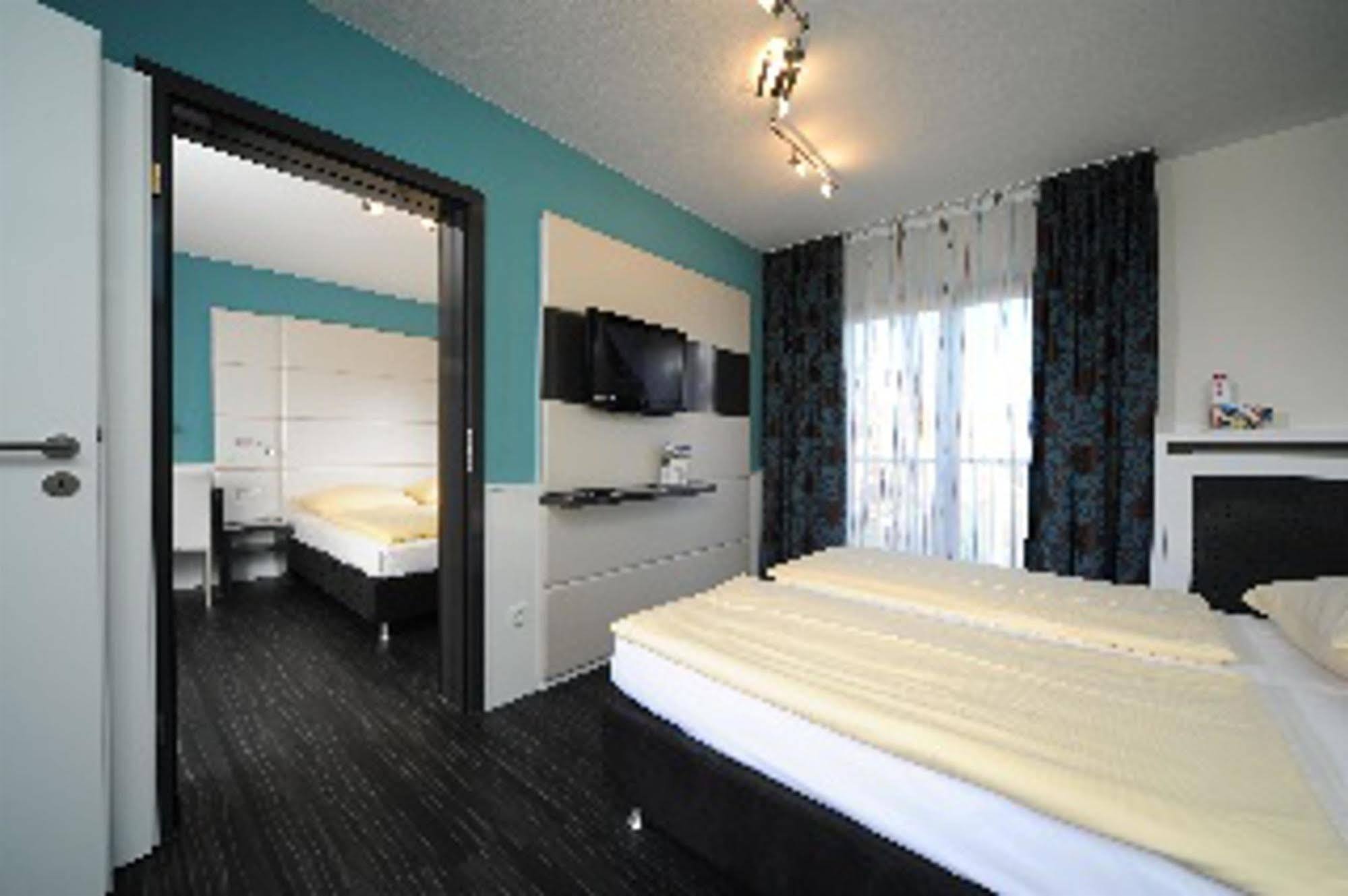 เบสต์ เวสเทิร์น โฮเทล วูร์ซบวร์ค-ใต้ Hotel เวิร์ซบวร์ก ภายนอก รูปภาพ